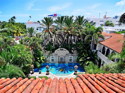 Versace Mansion: In